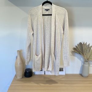 Cream soft American eagle cardigan